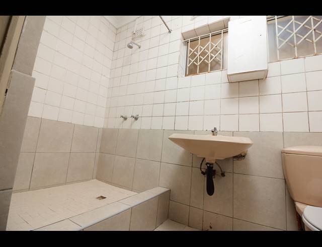 3 BEDROOM HOUSE FOR SALE IN ARENA PARK